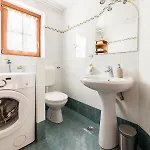 Hisa Nasproti Sonca Holiday home