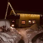 Hisa Nasproti Sonca Holiday home *